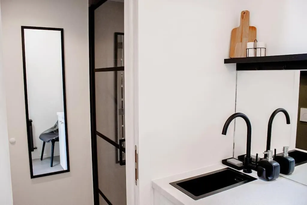 Tiniest House Of Zwijnaarde Ghent Apartment